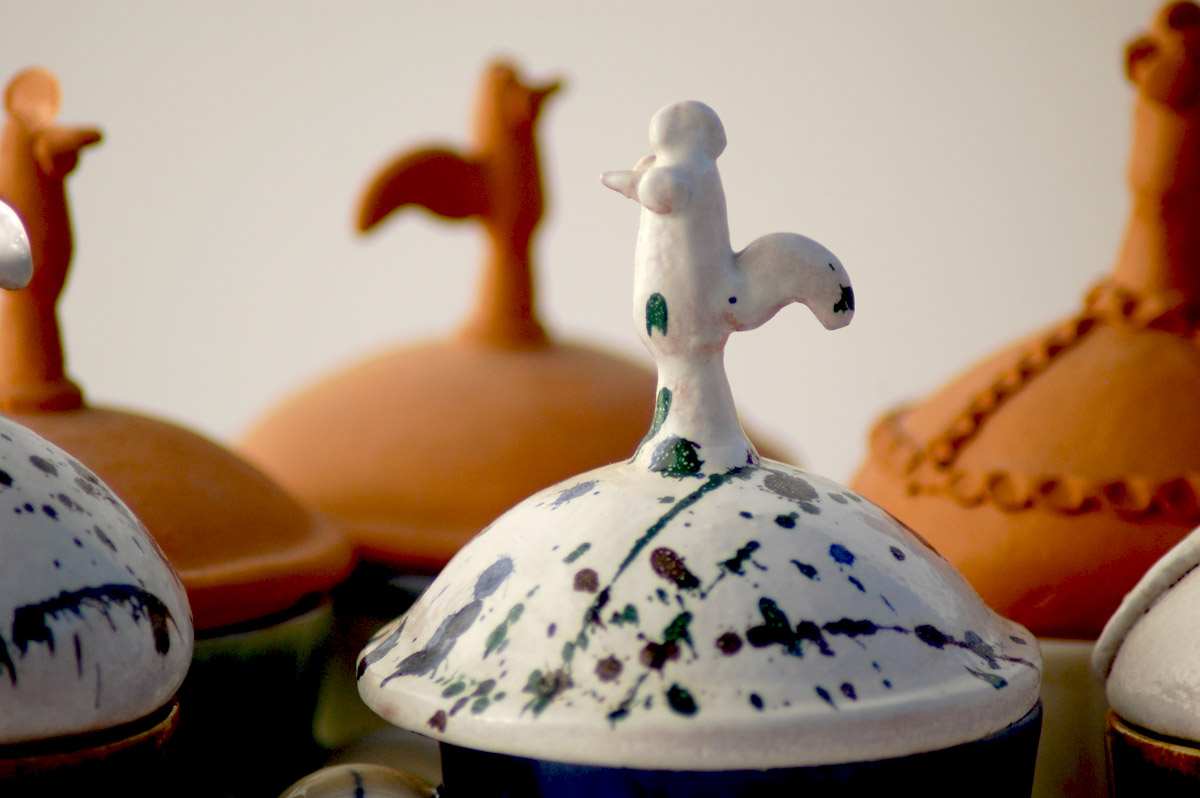 Cups with cockerel detail), porcelain, earthenware, majolica, 2004